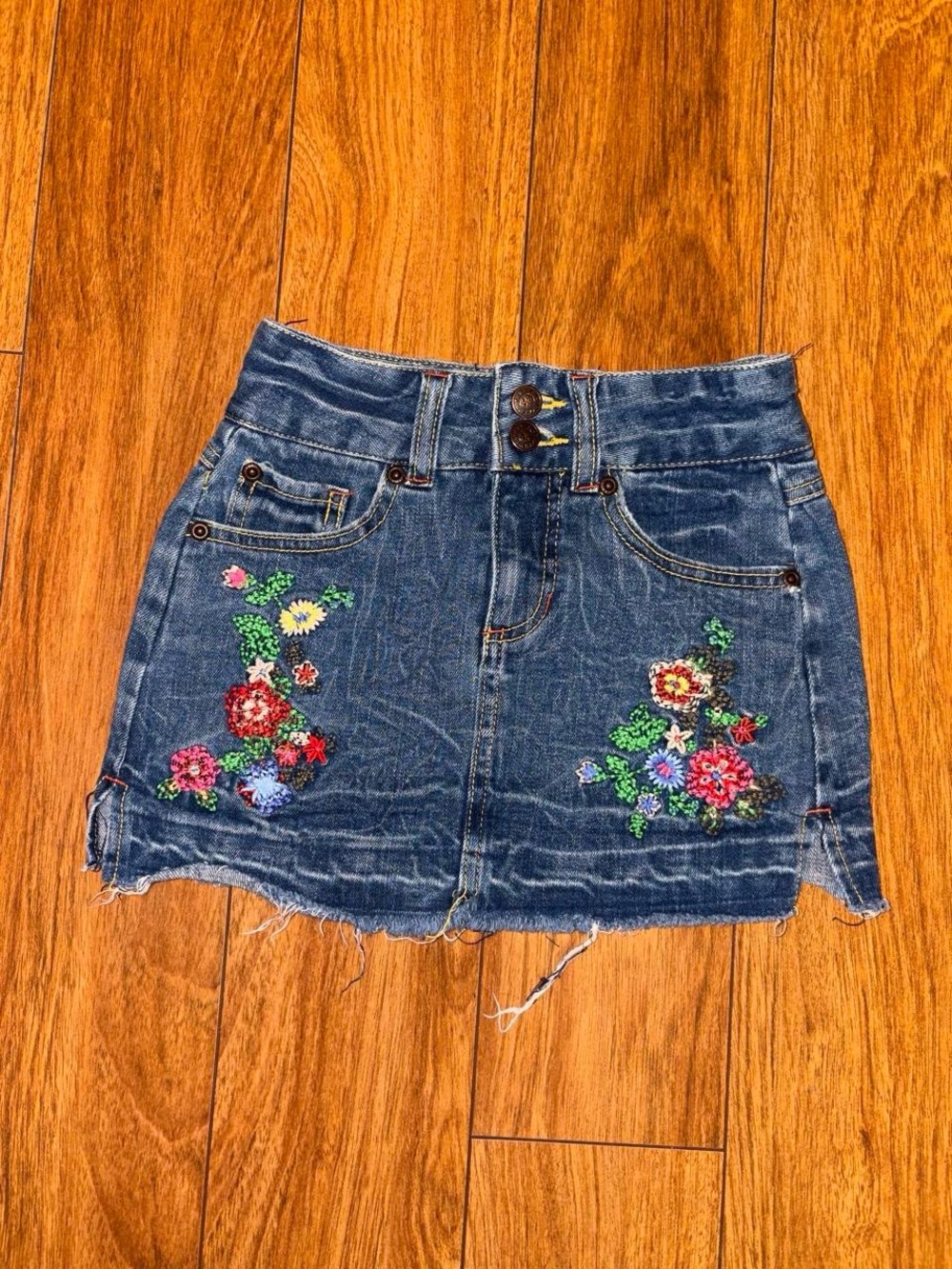 Vintage Mary Kate and Ashley denim skirt with floral design